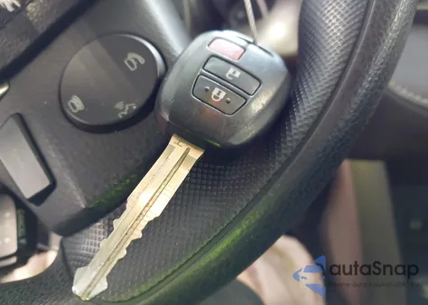 2014 Toyota Rav4 Xle из США, поврежденный, VIN 2T3RFREV1EW149731